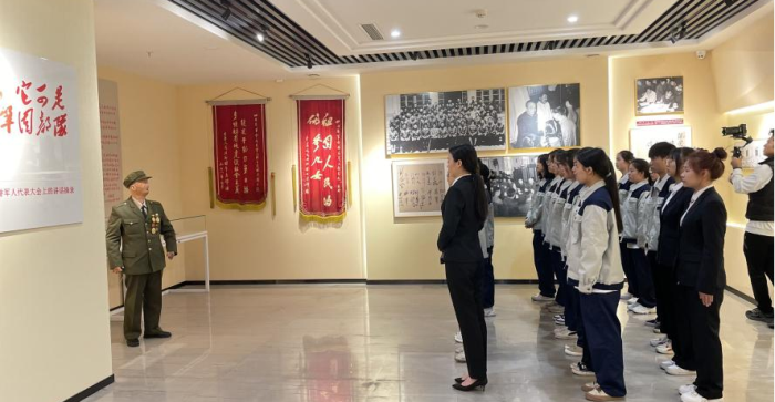 图片2.png 图片2.png